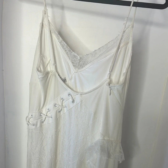 Guess Asymmetrical White Cream Sundress - Picture 4 of 6